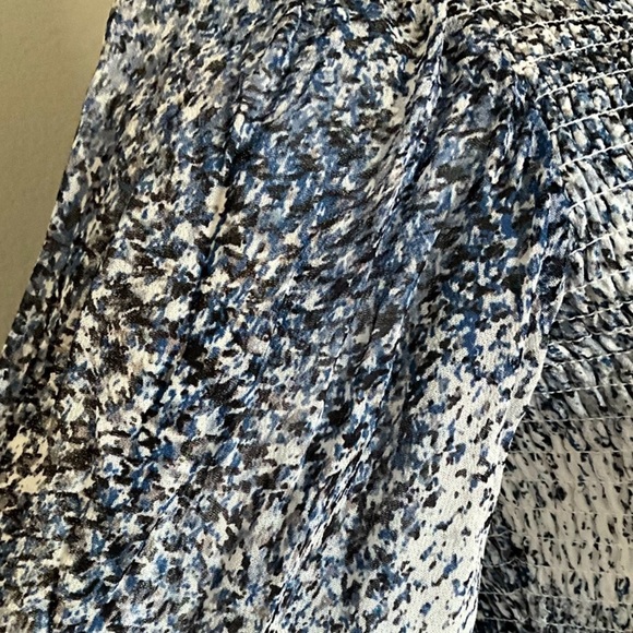 ❌SOLD❌ Tyler Boe Smocked Peplum Blouse - Picture 10 of 15